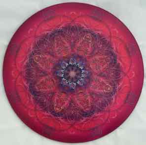 12 INCH ROUND GLASS
TRIVET INCH
RED 1