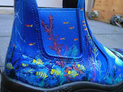 FISH BOOTS SIDE 6 FISH BOOTS SIDE 6